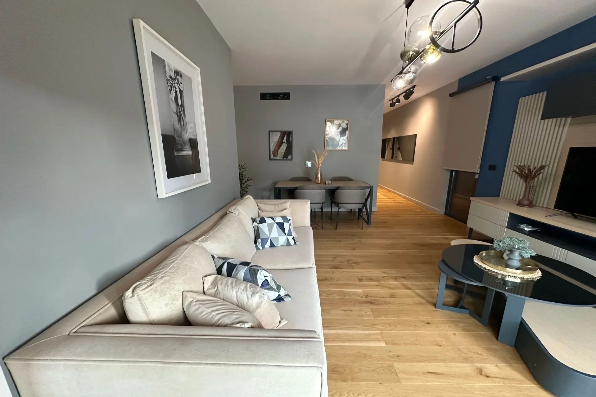 Tivat’ta Porto Montenegro’ya Yürüme Mesafesinde 2+1 Tam Mobilyalı Daire – 65,5 m²