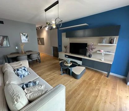 Tivat’ta Porto Montenegro’ya Yürüme Mesafesinde 2+1 Tam Mobilyalı Daire – 65,5 m²