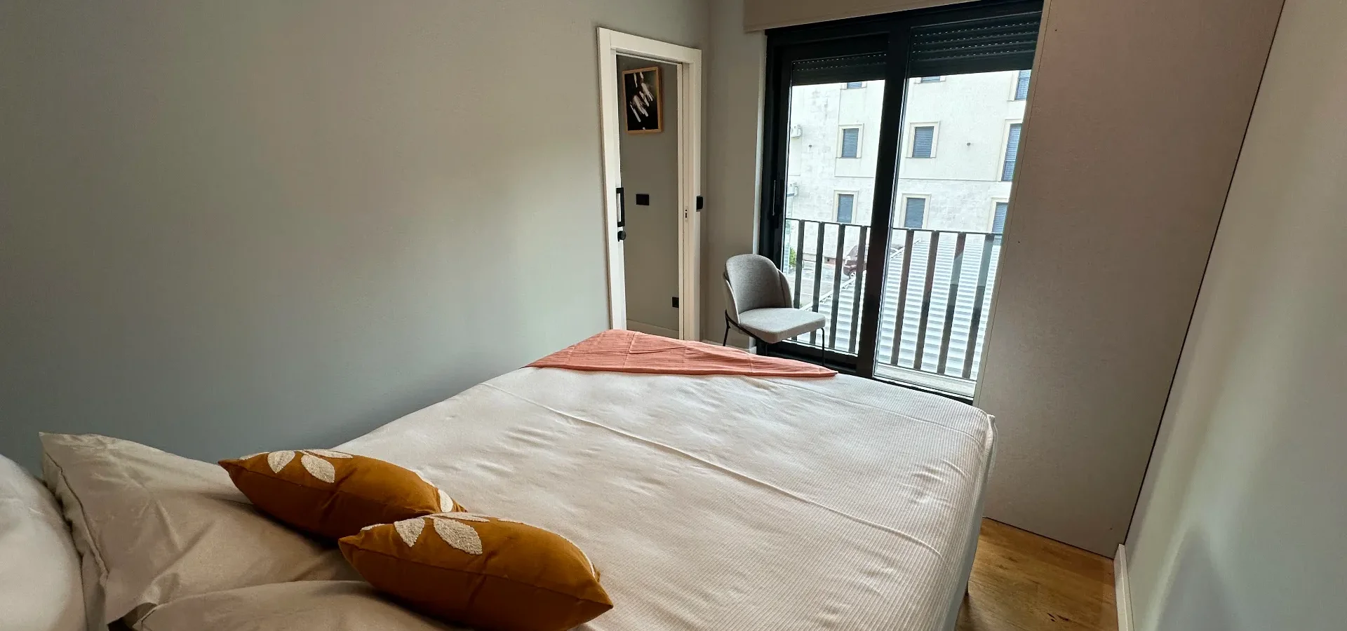 Tivat’ta Porto Montenegro’ya Yürüme Mesafesinde 2+1 Tam Mobilyalı Daire – 65,5 m²