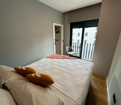 Tivat’ta Porto Montenegro’ya Yürüme Mesafesinde 2+1 Tam Mobilyalı Daire – 65,5 m²