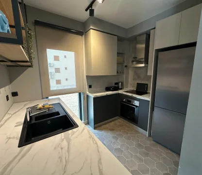 Tivat’ta Porto Montenegro’ya Yürüme Mesafesinde 2+1 Tam Mobilyalı Daire – 65,5 m²