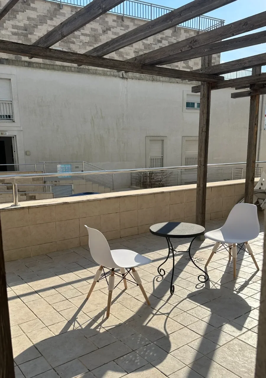 Kotor Dobrota’da Buena Vista’da Deniz ve Havuz Manzaralı 2+1 Daire