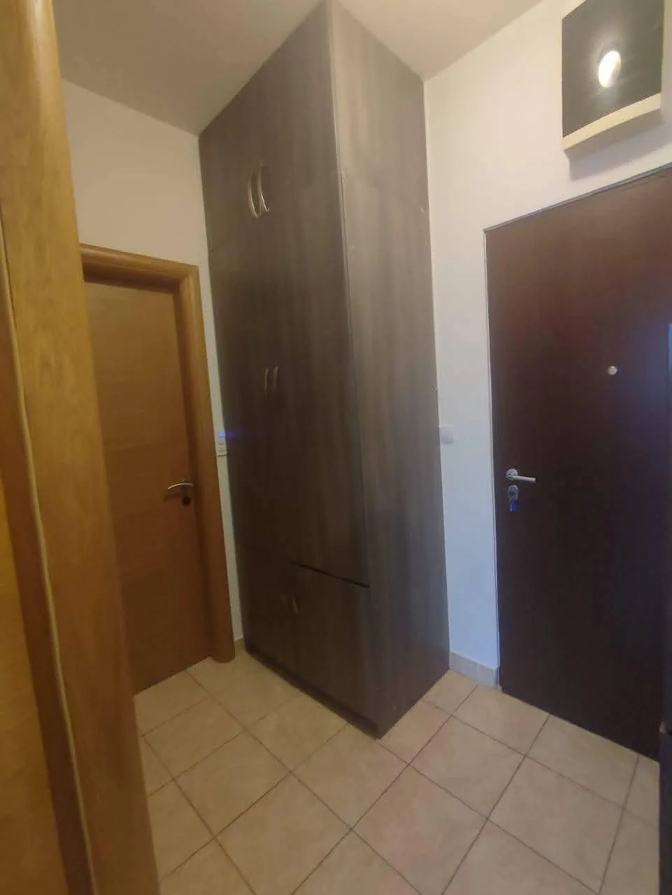 Podgorica Stari Aerodrom’da 1+1 Yarı Mobilyalı Daire – 43 m²