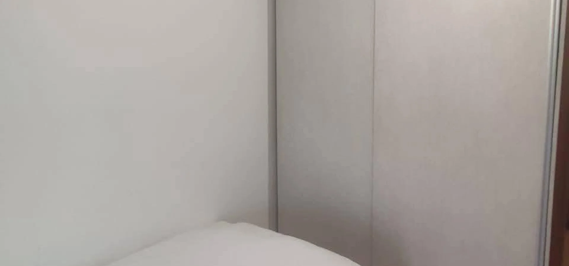 Podgorica Stari Aerodrom’da 1+1 Yarı Mobilyalı Daire – 43 m²