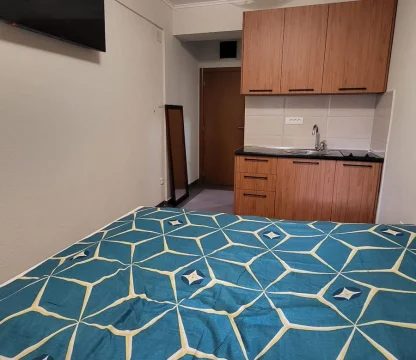 Budva, Vojvodanska Caddesi'nde stüdyo daire