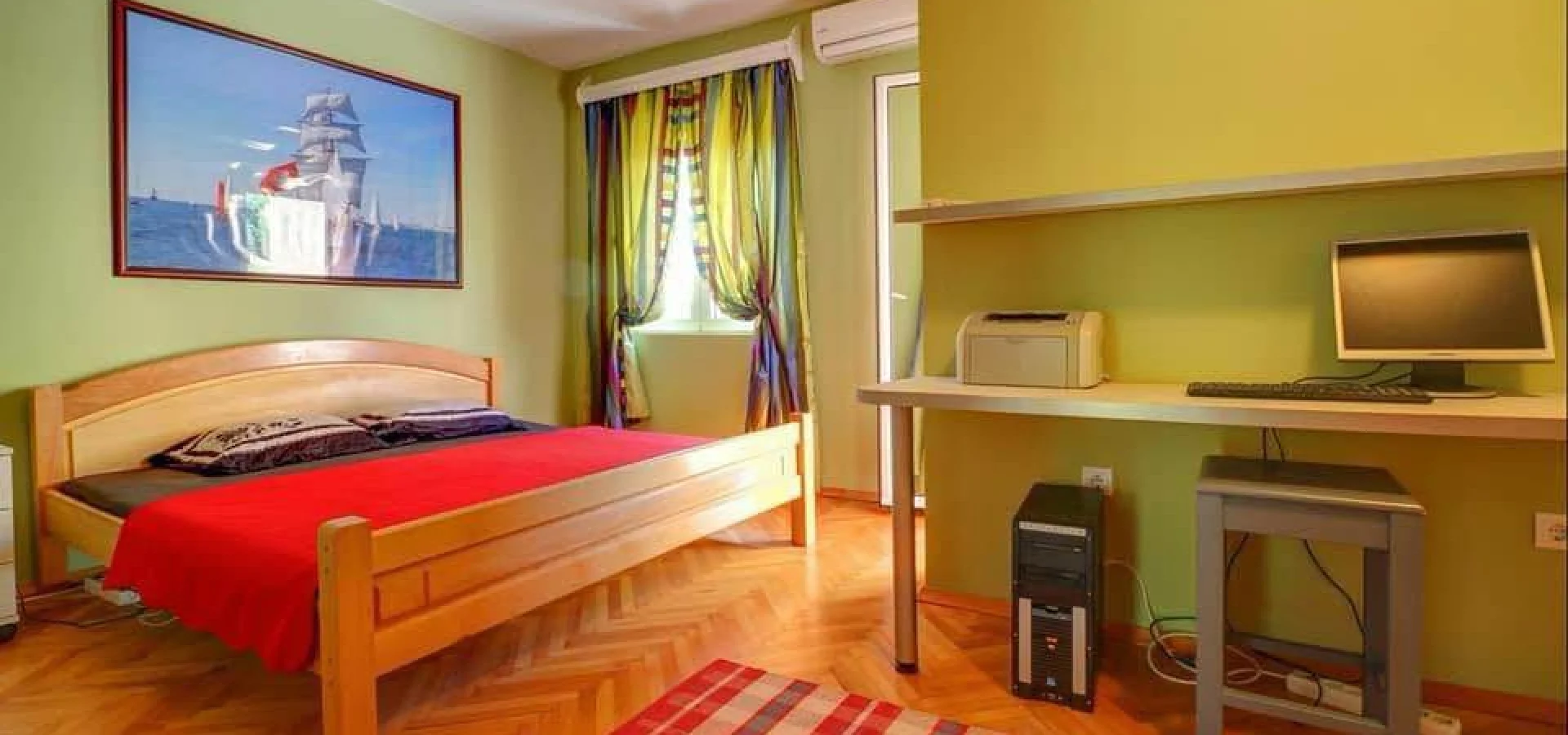 Budva da Özel havuzlu   2 + 1  Müstakil ev