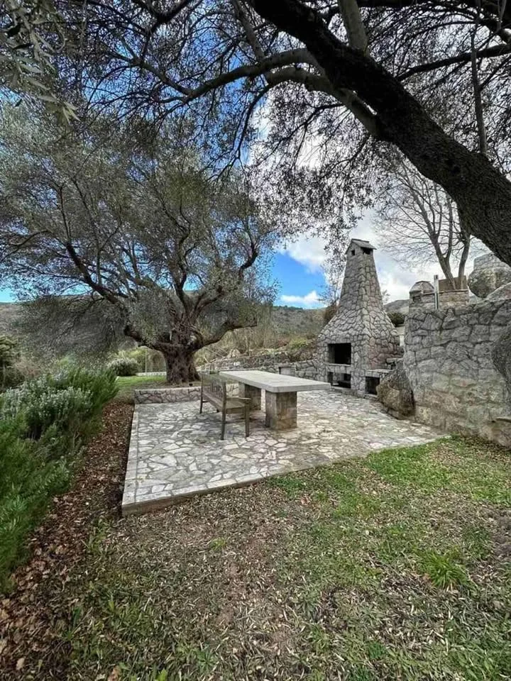 Kiralık beciçi de konforlu  Geniş Villa 