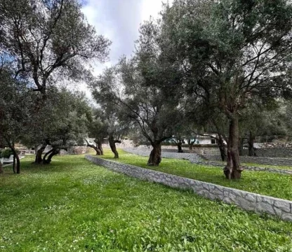 Kiralık beciçi de konforlu  Geniş Villa 