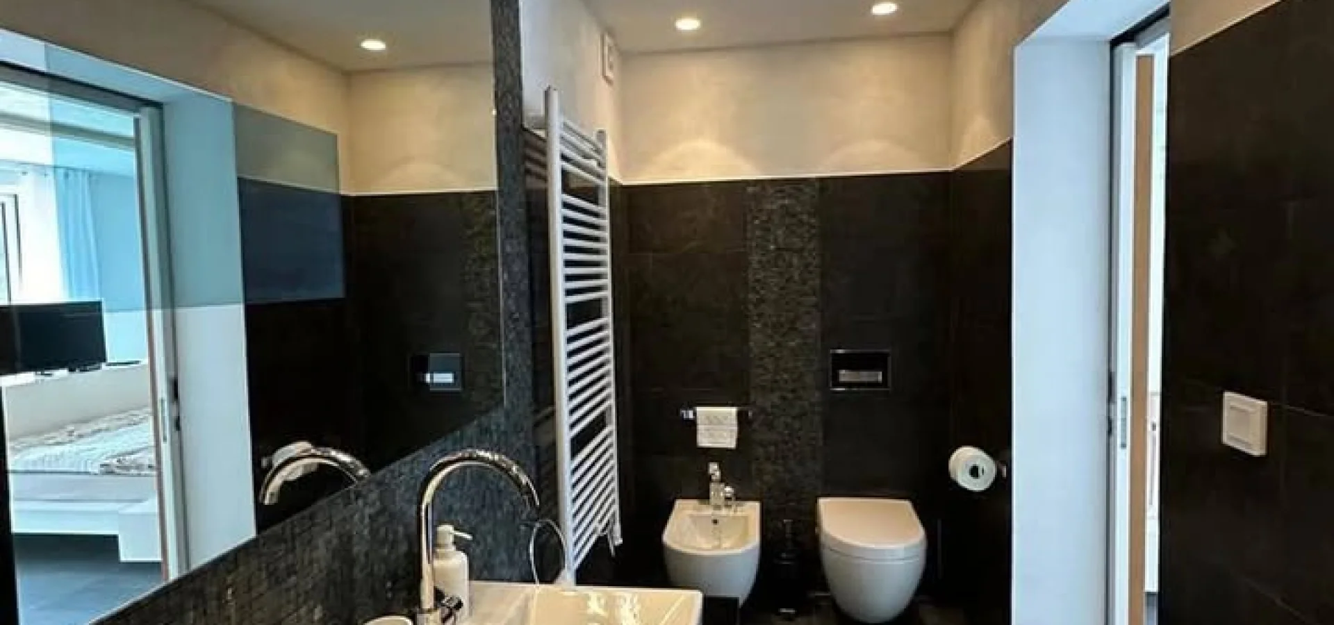 Kiralık beciçi de konforlu  Geniş Villa 