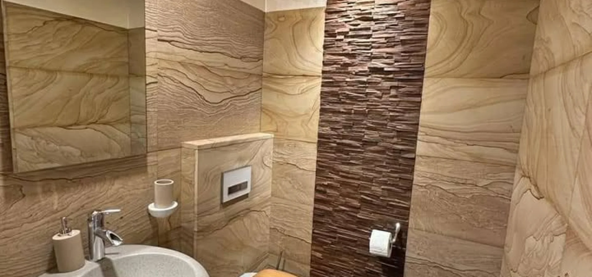 Kiralık beciçi de konforlu  Geniş Villa 