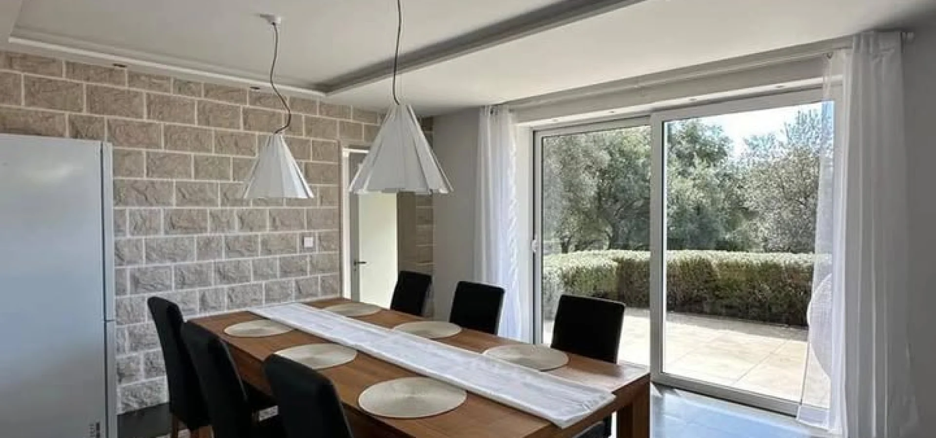 Kiralık beciçi de konforlu  Geniş Villa 