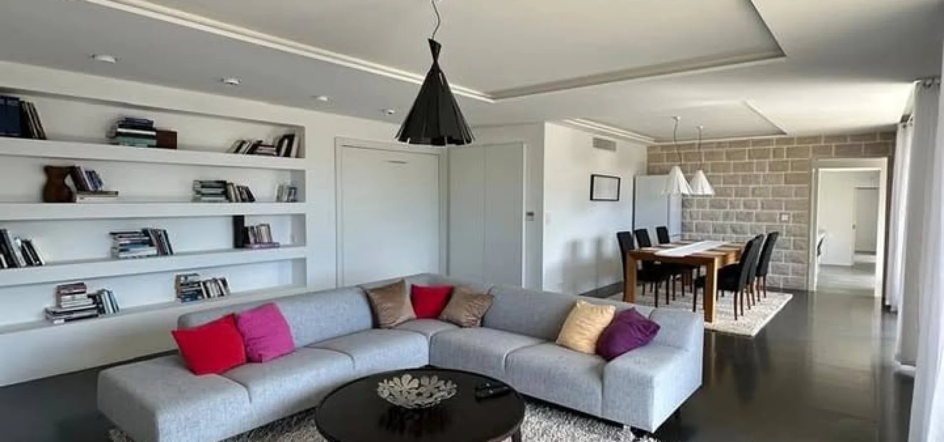 Kiralık beciçi de konforlu  Geniş Villa 