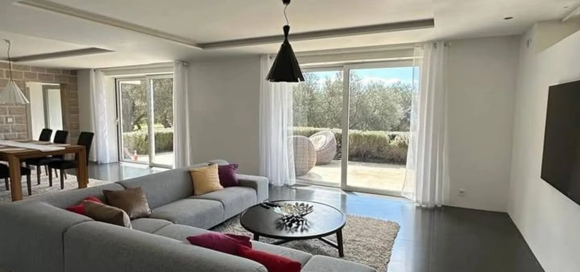 Kiralık beciçi de konforlu  Geniş Villa 