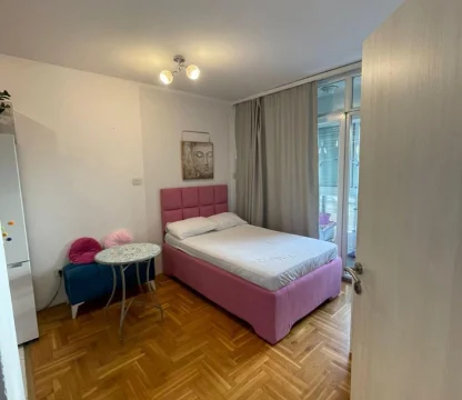  podgorica da 2+1 otoparklı 70 m2 daire