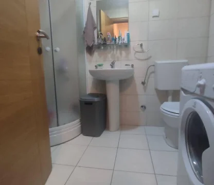  podgorica da 2+1 otoparklı 70 m2 daire