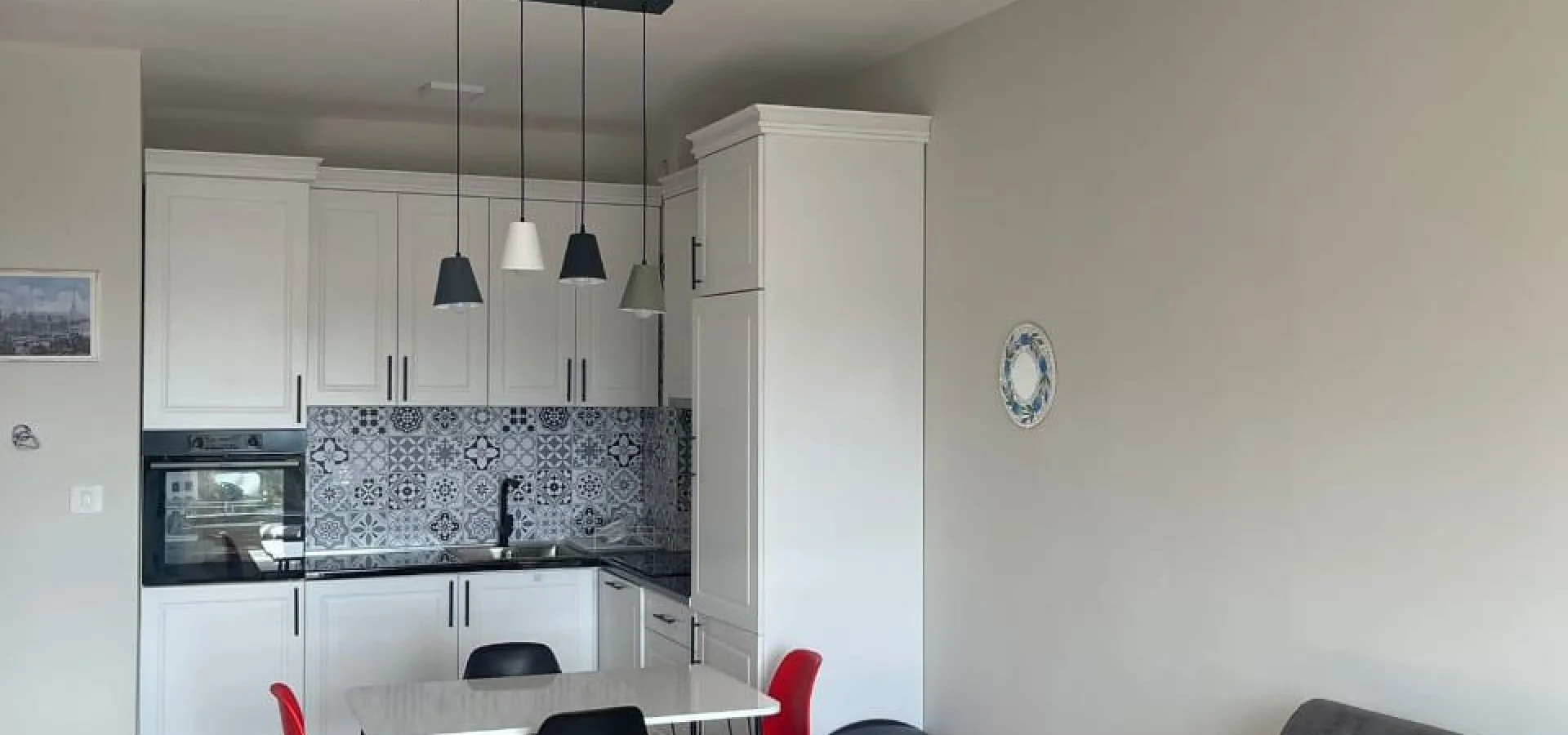 Beciçi de 1+1 Yıllık kiralık  daire deniz manzaralı