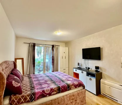 Budva da Stüdyo daire yıllık kiralık 