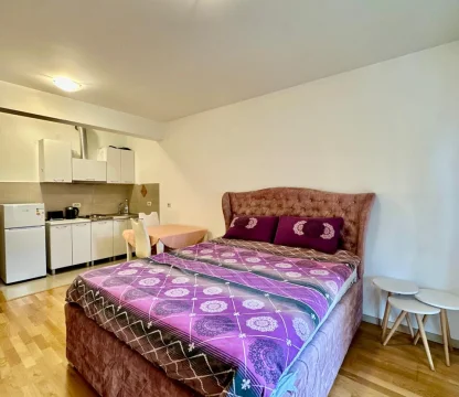 Budva da Stüdyo daire yıllık kiralık 