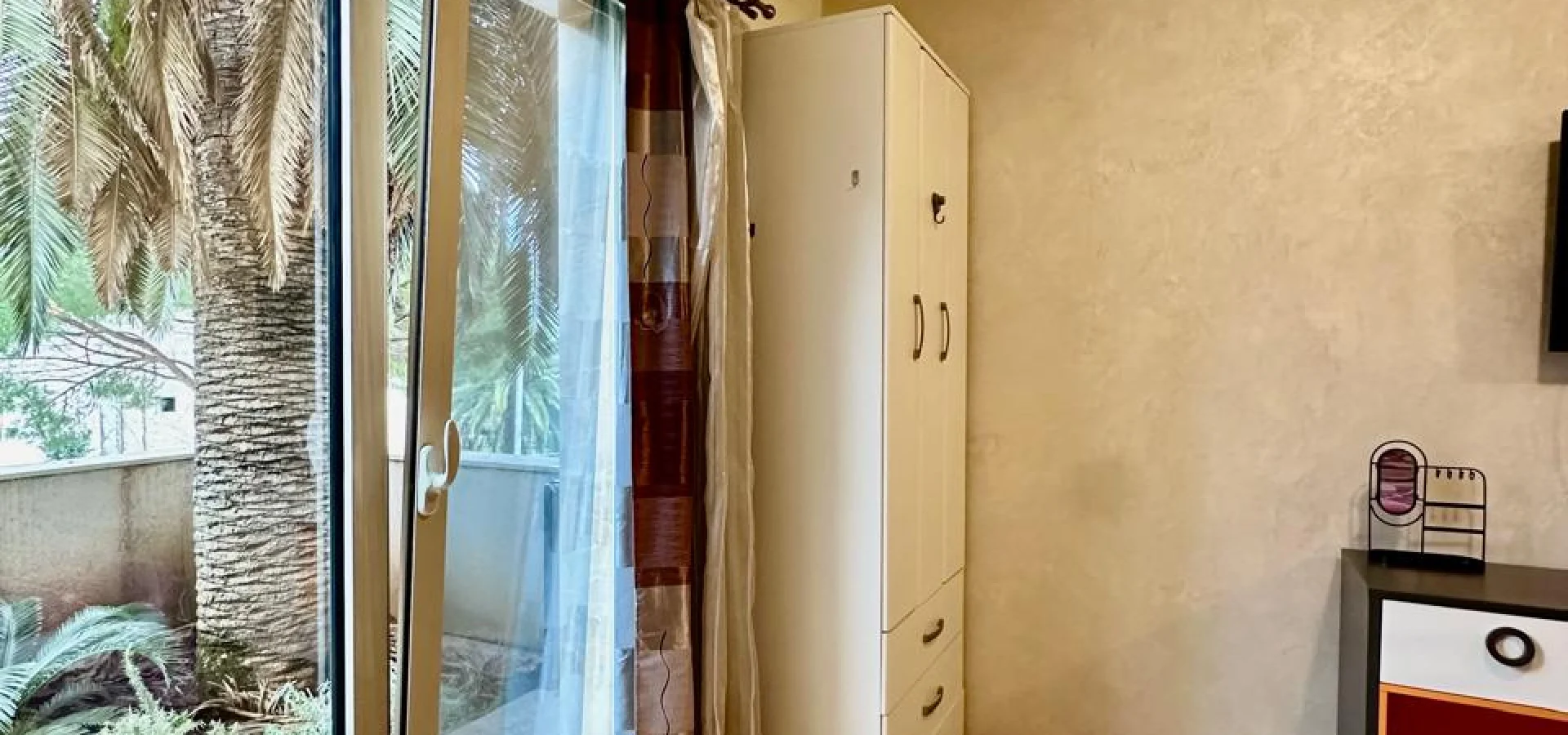 Budva da Stüdyo daire yıllık kiralık 