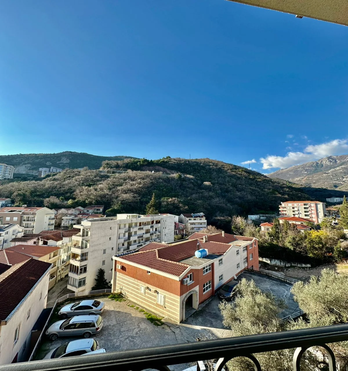 Beciçi de 1+1 kiralık daire