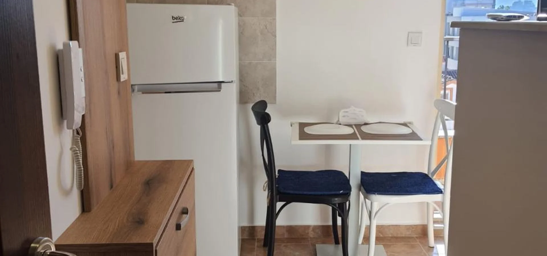  Budva  da yeni binada stüdyo daire 