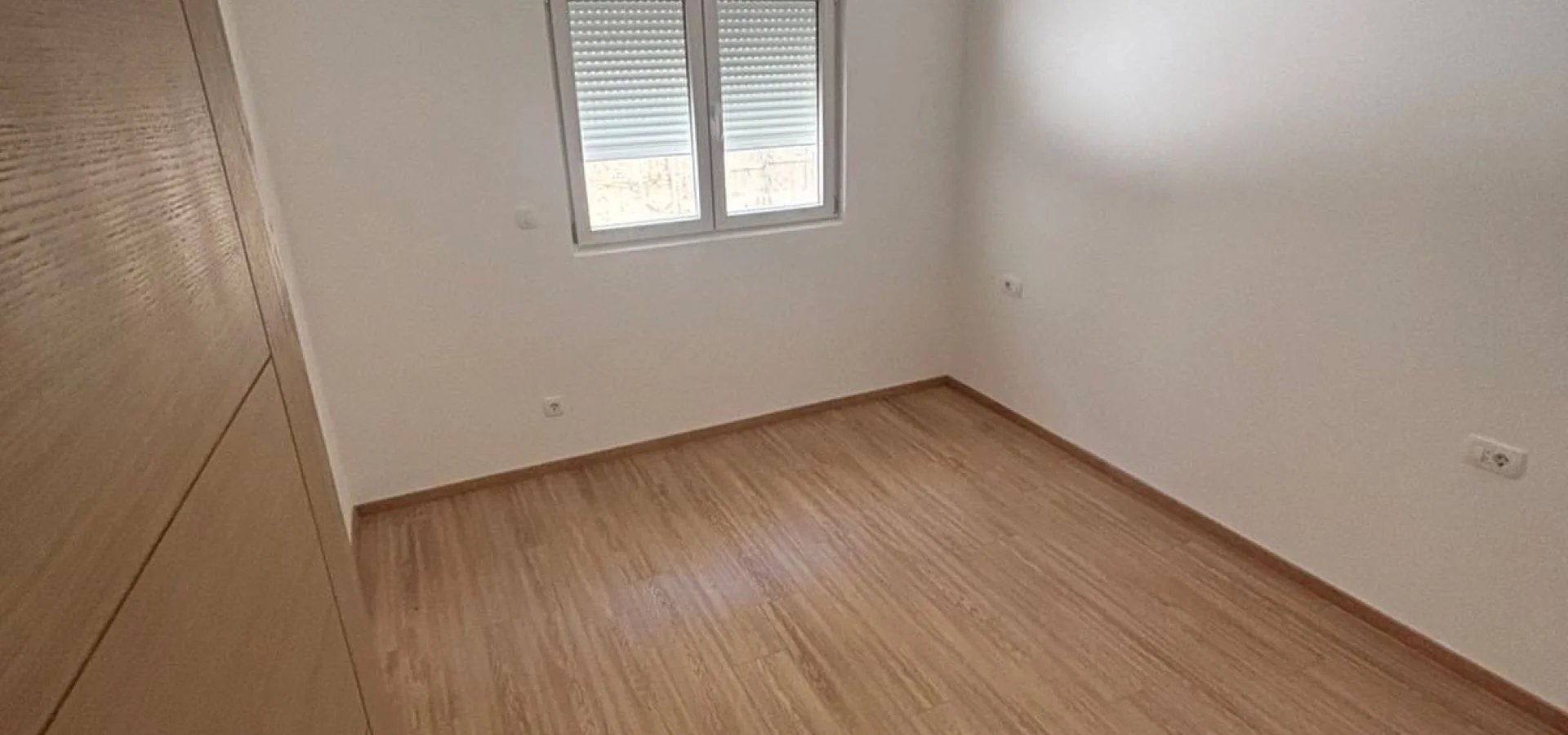 Budva'da yeni binada 1+1 satılık  daire 