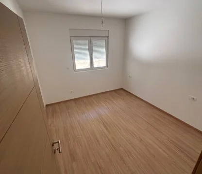 Budva'da yeni binada 1+1 satılık  daire 