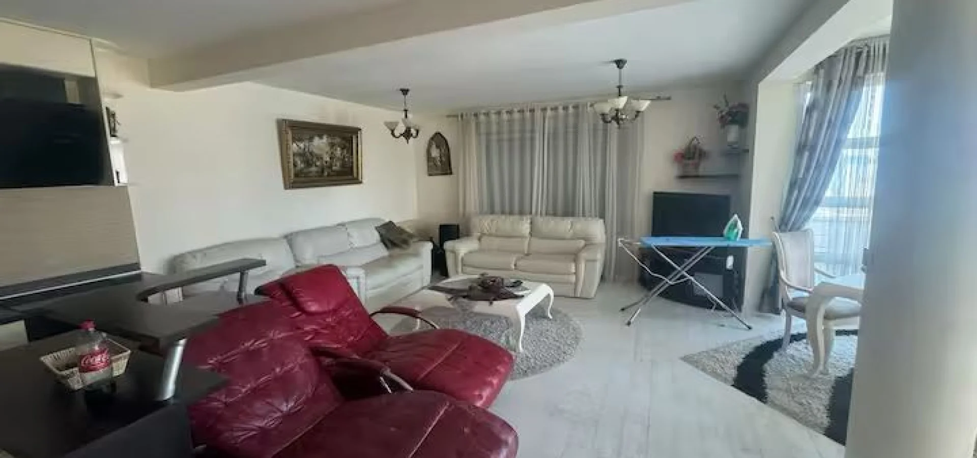 Budva  beciçi de Splendid otelin karsısında 2 + 1 daire 