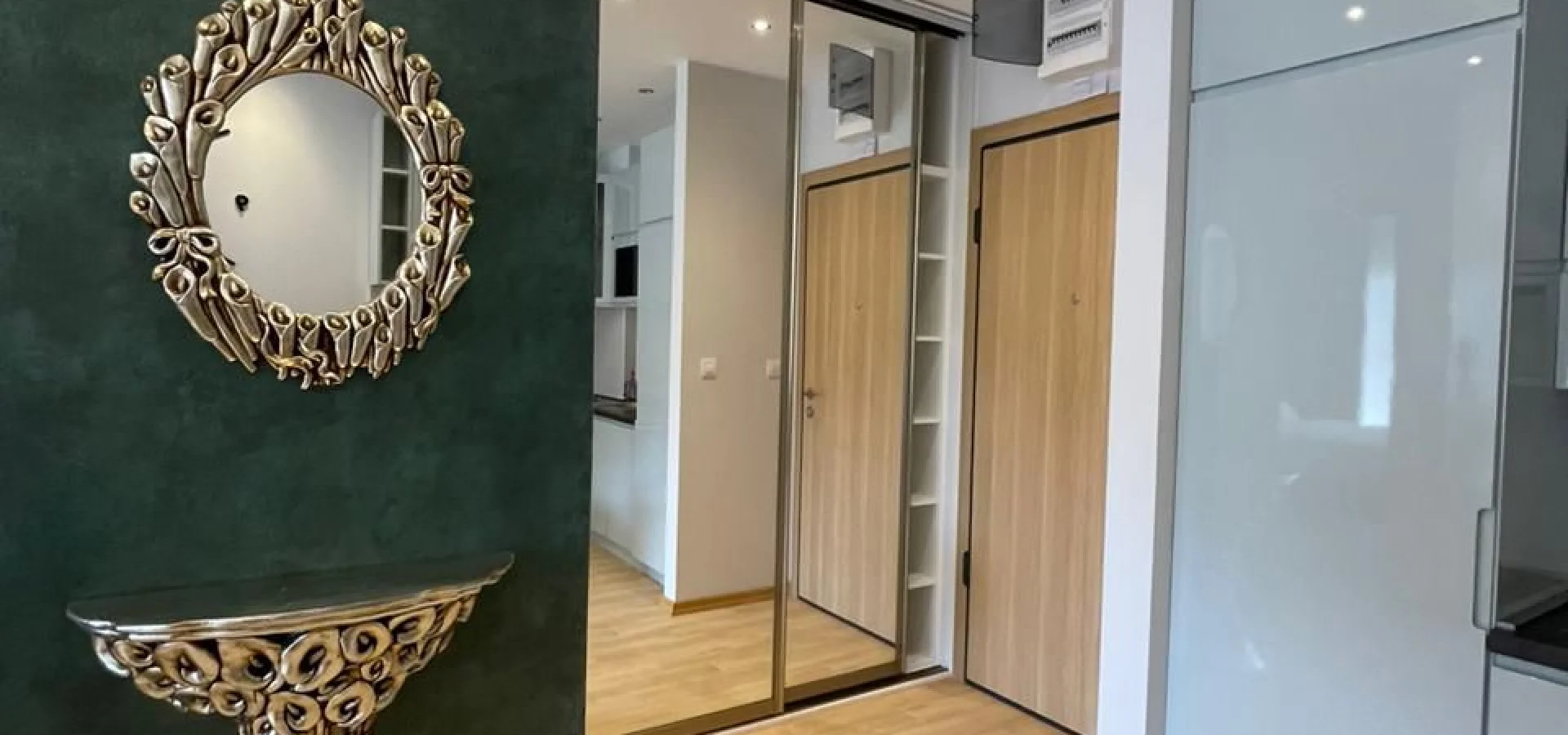 Budva'da 2 + 1  lüks daire kiralık