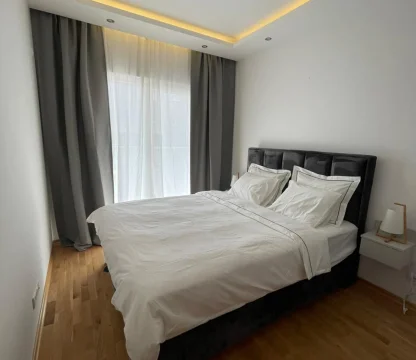 Budva'da 2 + 1  lüks daire kiralık