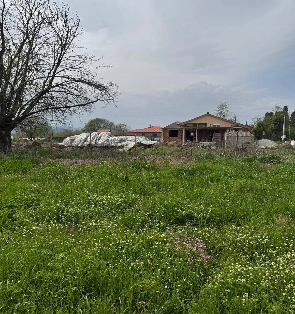 Podgorica ‘da imarlı 3.500 m2 arazi