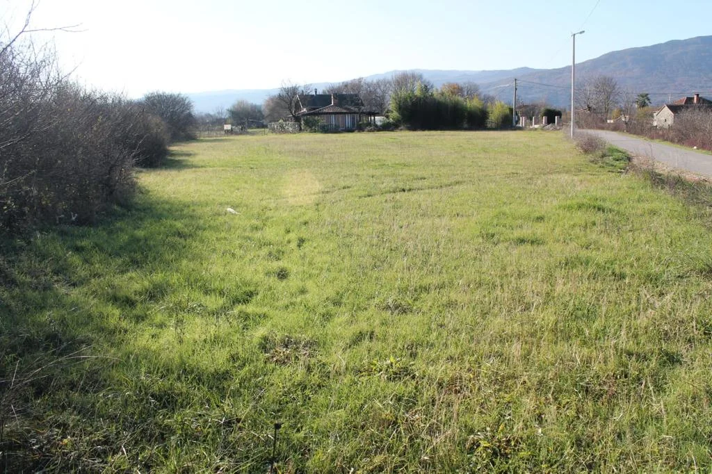 Podgorica  Danilovgrad  da 21 dönüm arazi
