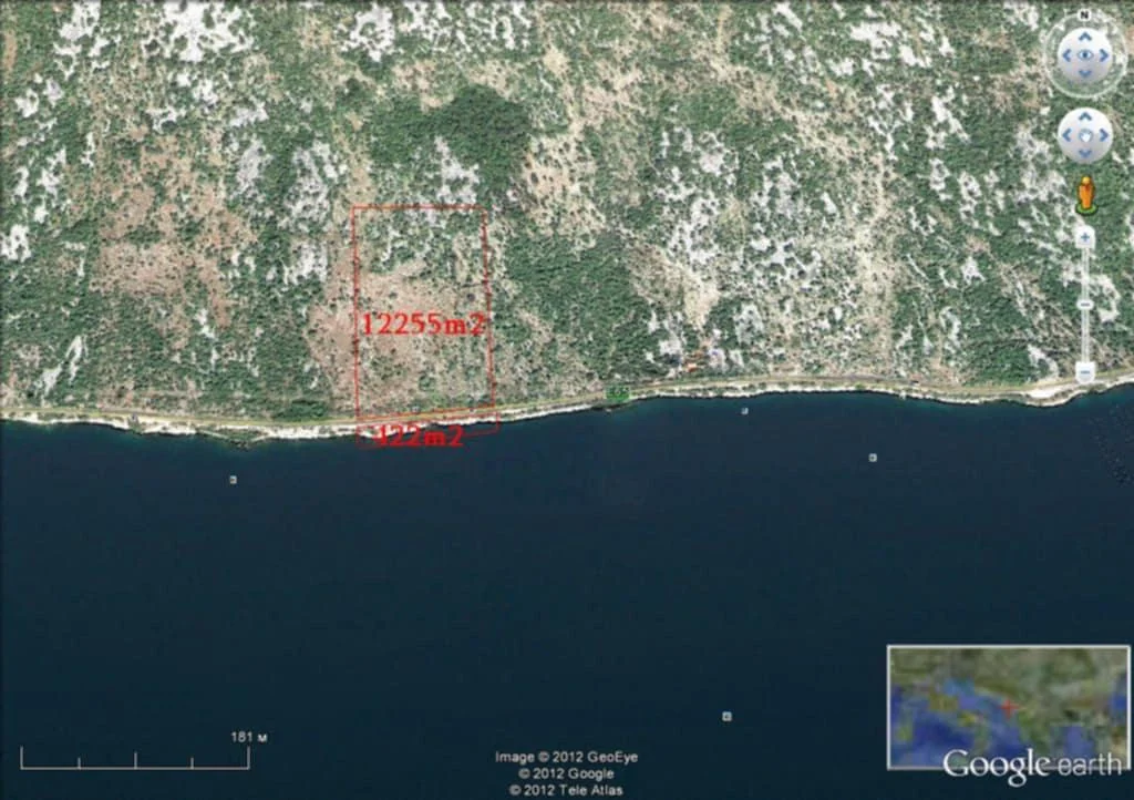 Kotor  Perast ‘ta Denize sıfır satılık arsa