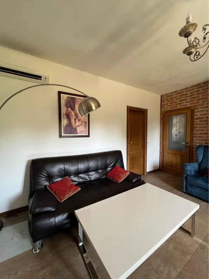 Kotor krımovice de satılık ev