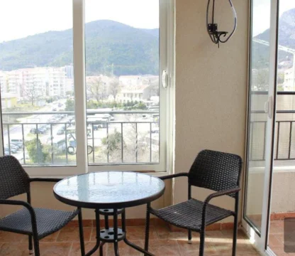 Budva'da 1+1 satılık daire