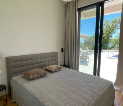 Budva'da satılık villa