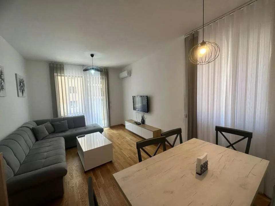 Beciçi'de satılık 2 + 1 daire 