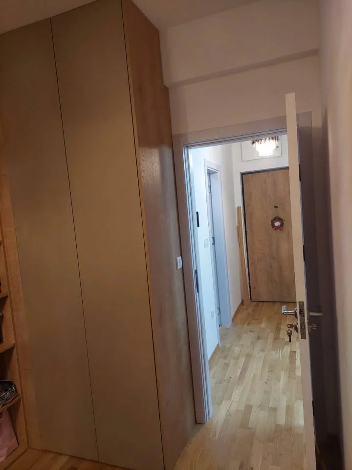 Budva’da yeni bina da 1 + 1 satılık daire