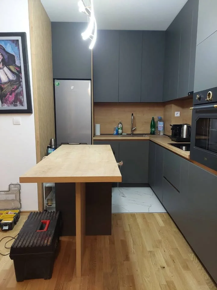 Budva’da yeni bina da 1 + 1 satılık daire