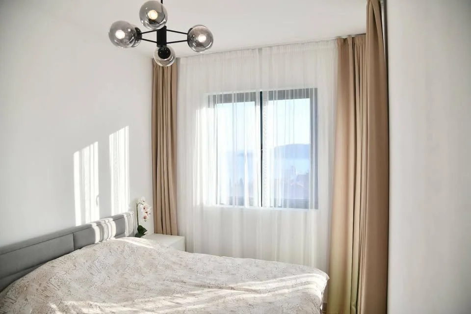 Beciçi de konforlu Geniş 1 + 1 satılık daire