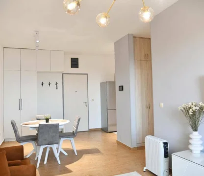 Beciçi de konforlu Geniş 1 + 1 satılık daire