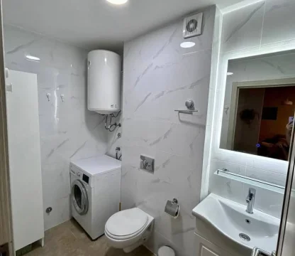 Beciçi de 1 + 1 satılık daire