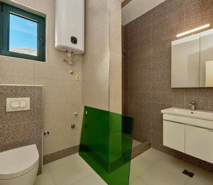 Beciçi de muhteşem deniz manzaralı 2 + 1 satılık daire