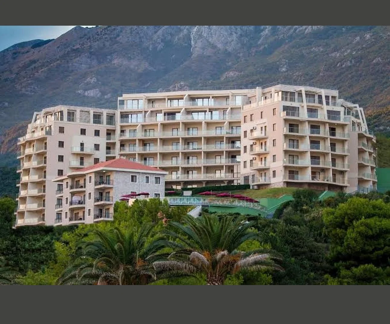 Beciçi de lüks sİtede Kiralık daire