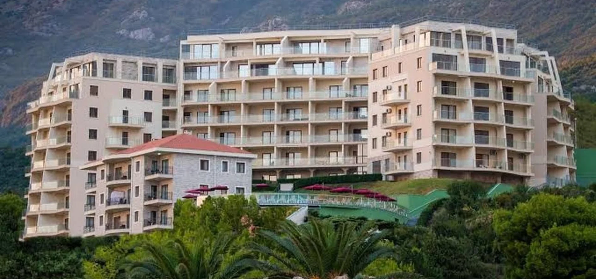 Beciçi de lüks sİtede Kiralık daire